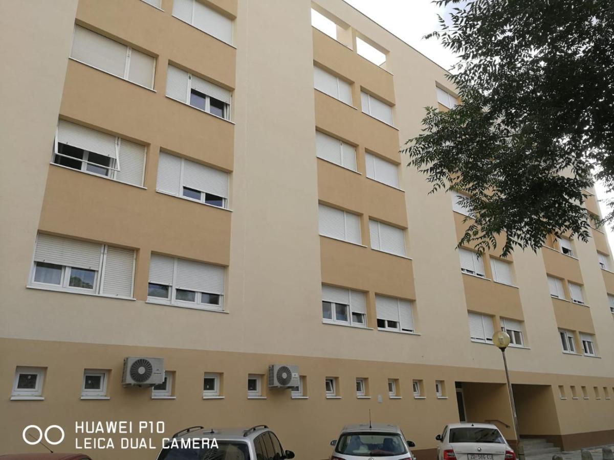Apartment Mihaela Zadar Eksteriør billede
